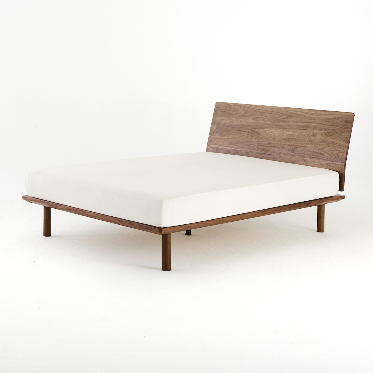 Wooden Legs Set for Walnut Platform Bed ‐ 26 cm | MUJI