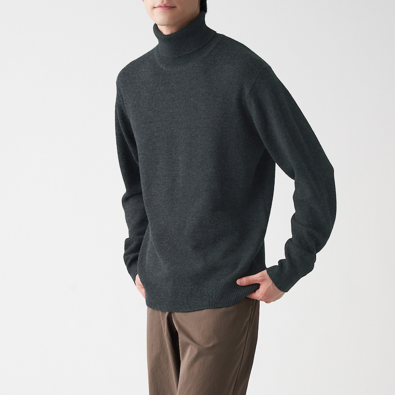 Men's Non‐Itchy Middle Gauge Turtleneck Jumper MUJI