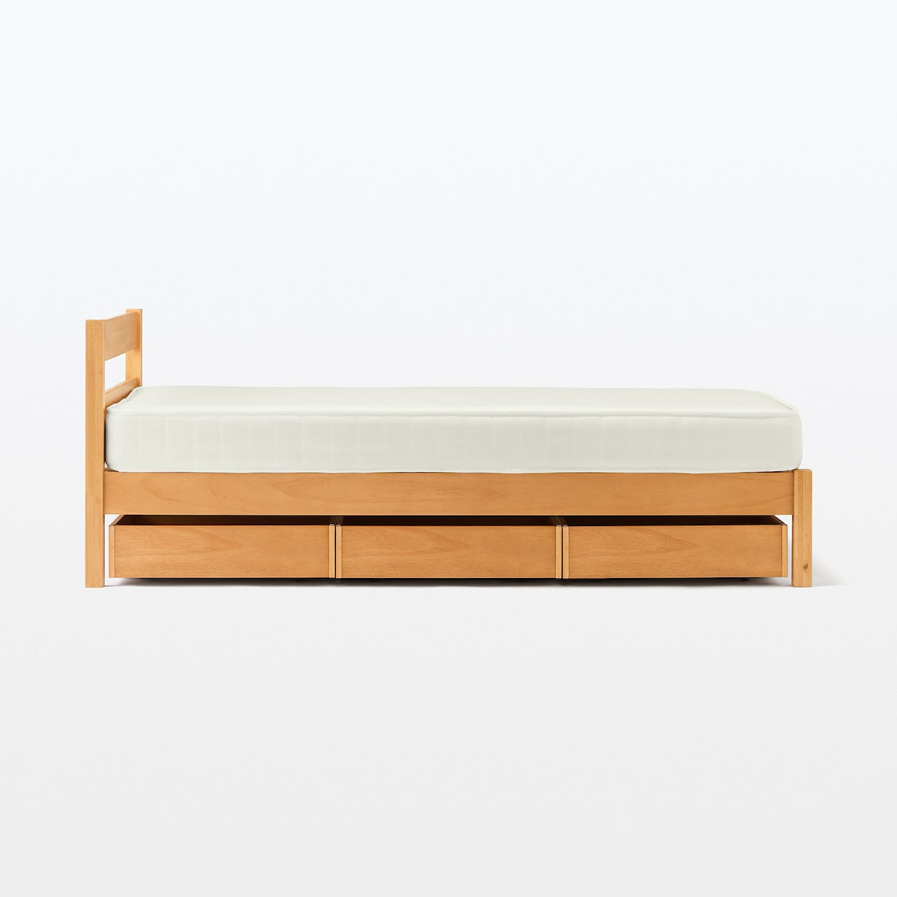 Double Bed Frame ‐ Rubberwood | MUJI
