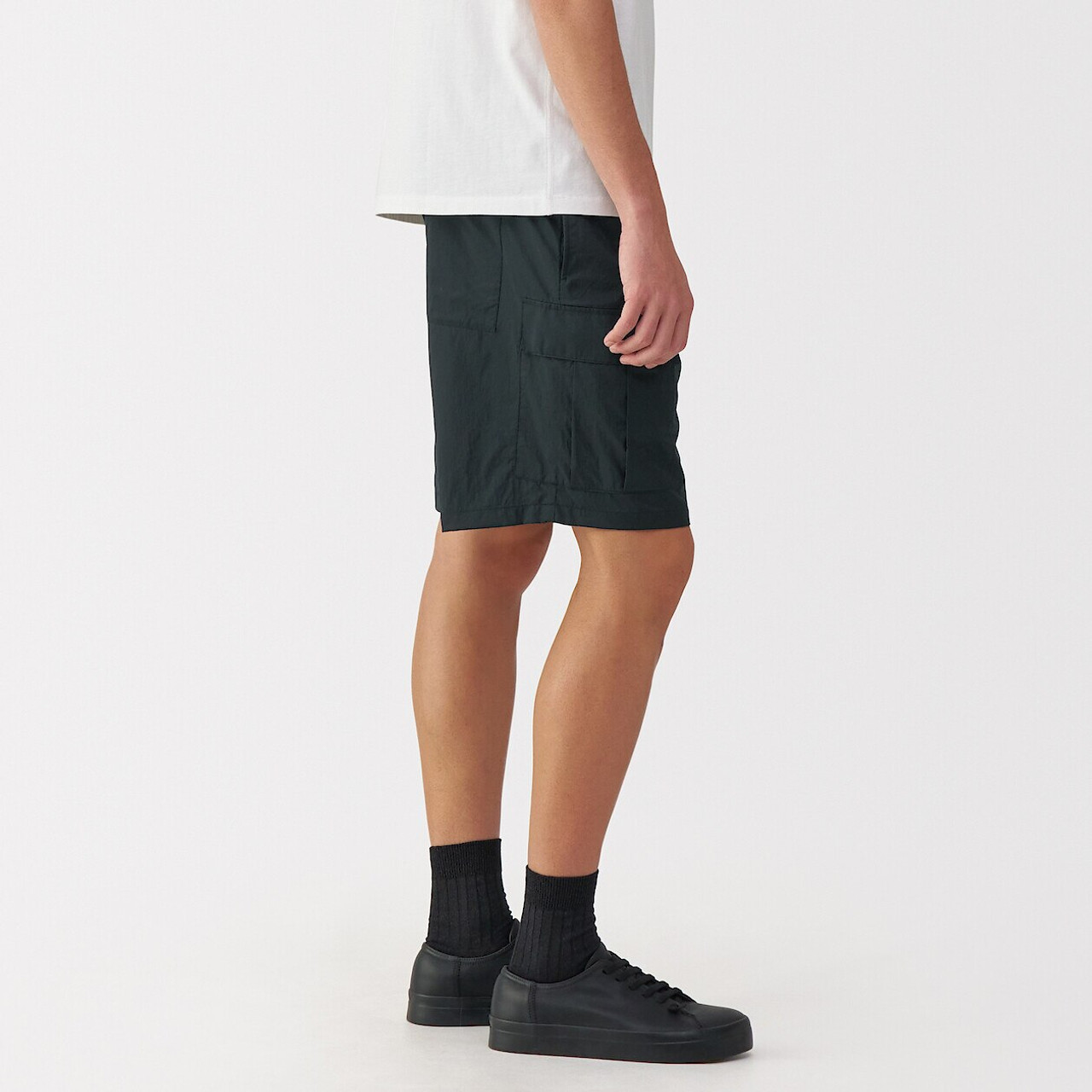 Men's Water‐Repellent Nylon Cargo Shorts | MUJI