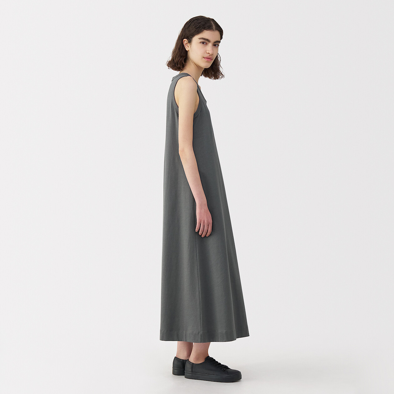 Women's Linen and Cotton Sleeveless Dress | MUJI