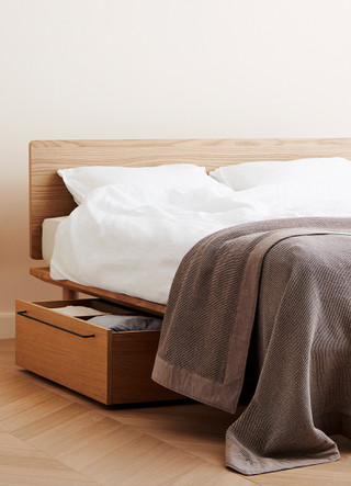 Beds & Mattresses