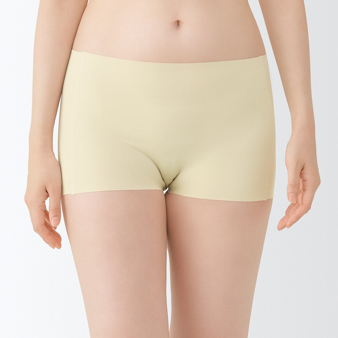 Pale Lemon
