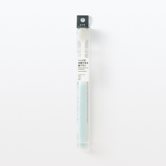Toothbrush with Interchangeable Head  ‐ Wide, Medium Bristle