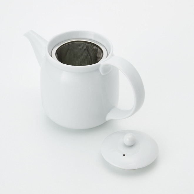 Hakuji Porcelain Teapot