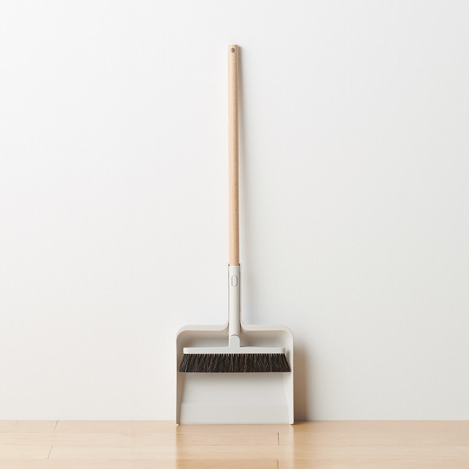 Cleaning System ‐ Broom