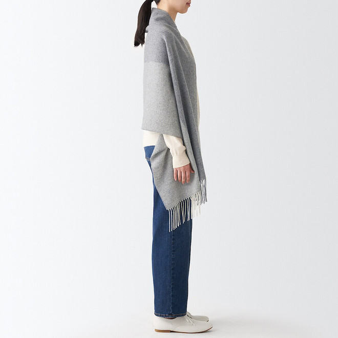 Grey Pattern