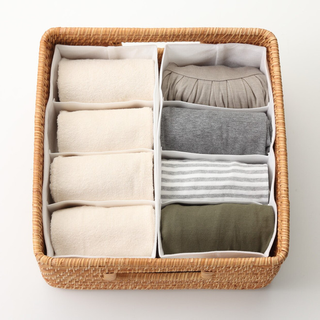 4 Compartment Case Medium‐ pack of 2