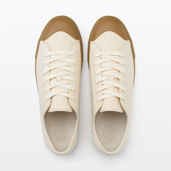 Reclaimed Cotton Trainers