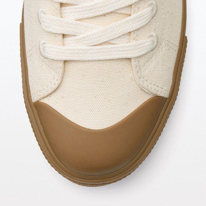 Reclaimed Cotton Trainers