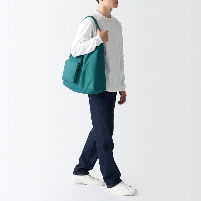 Water Repellent Shoulder Bag