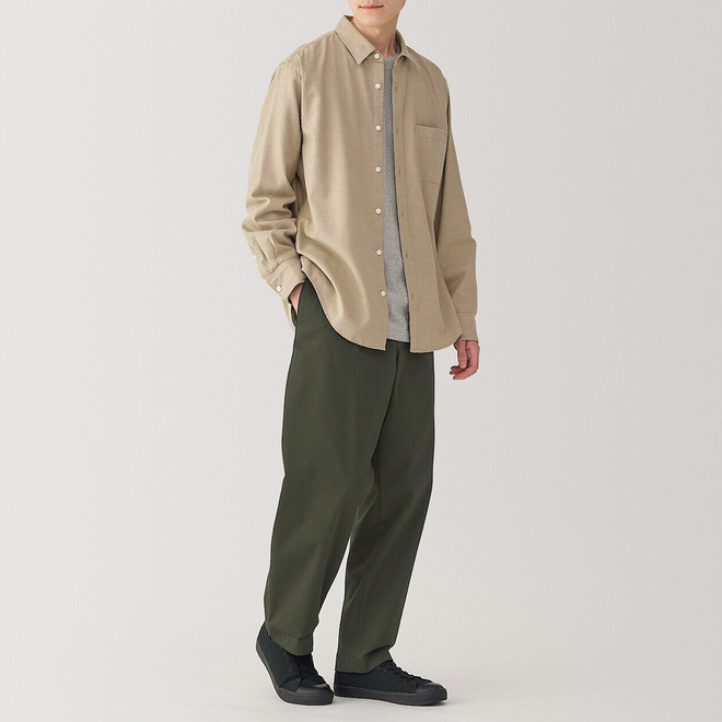 Men's Pleat Front Wide Leg Chinos