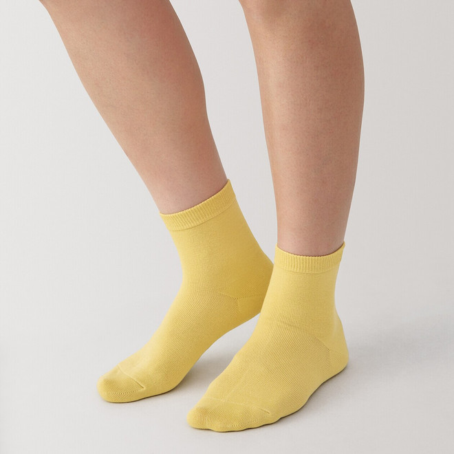 Light Mustard