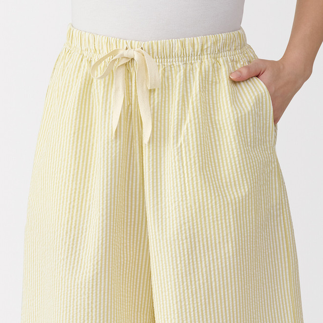 Light Yellow Stripes