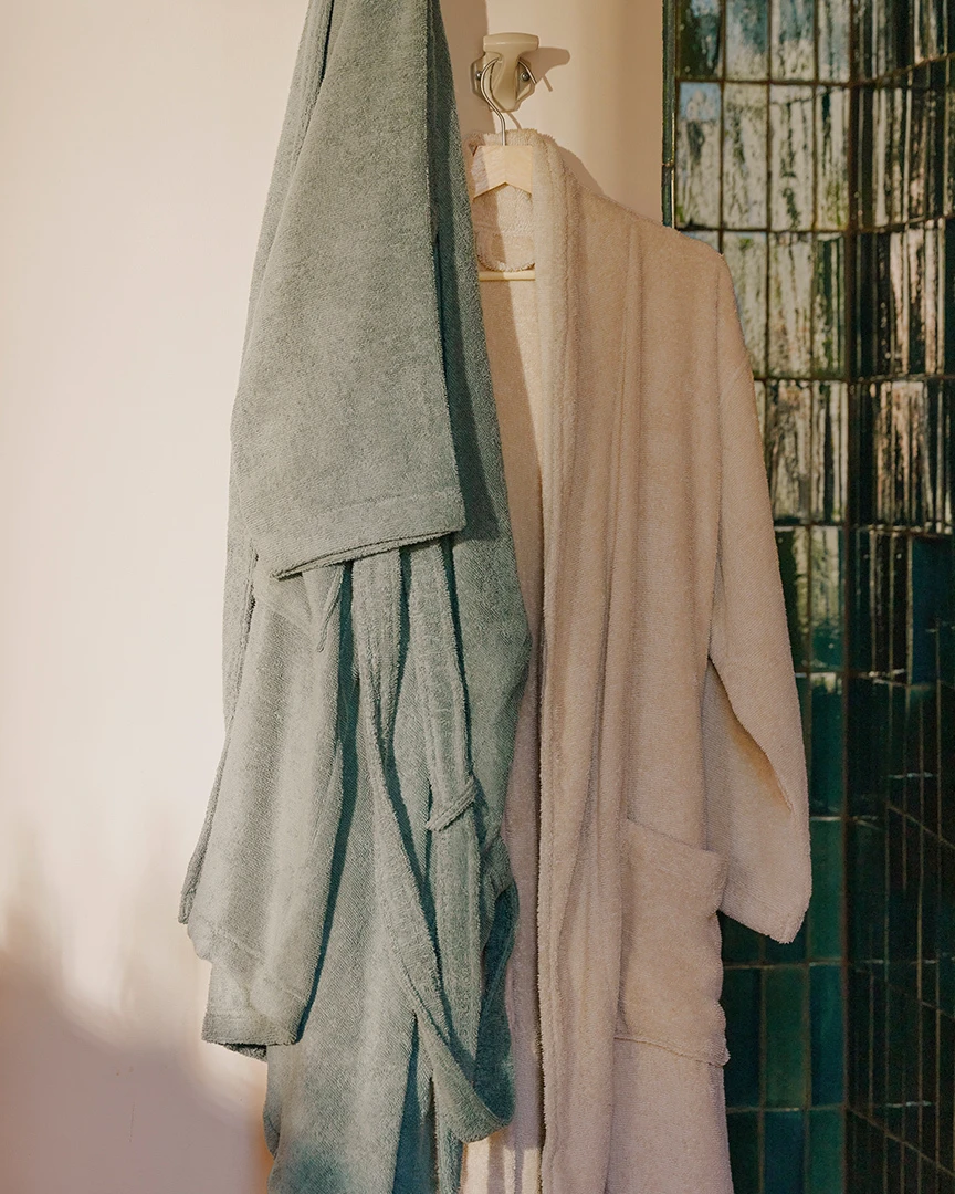 Towels & Bathrobes
