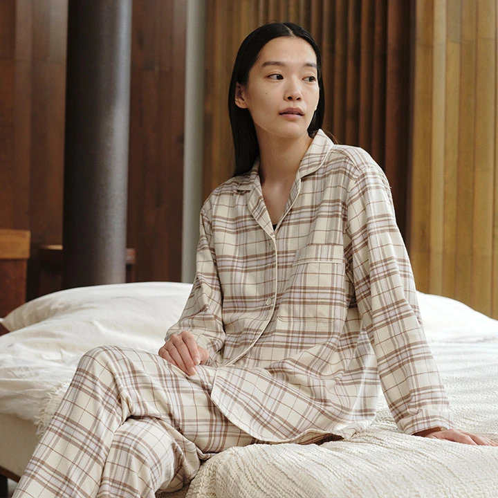 Pijamas y ropa de casa de mujer