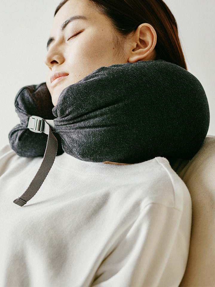 Coussin de nuque ajusté