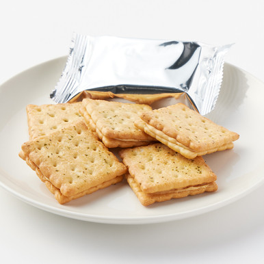 MUJI | Peanut Cream Sandwich Biscuits One Size