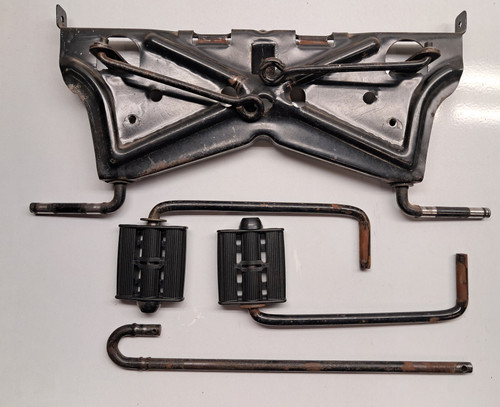 AMF Mustang/503 Front Axle Assembly img