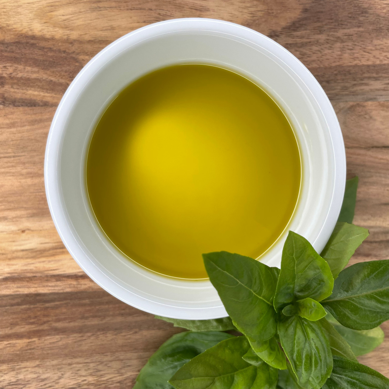 Basil Extra Virgin Olive Oil - Teaoli