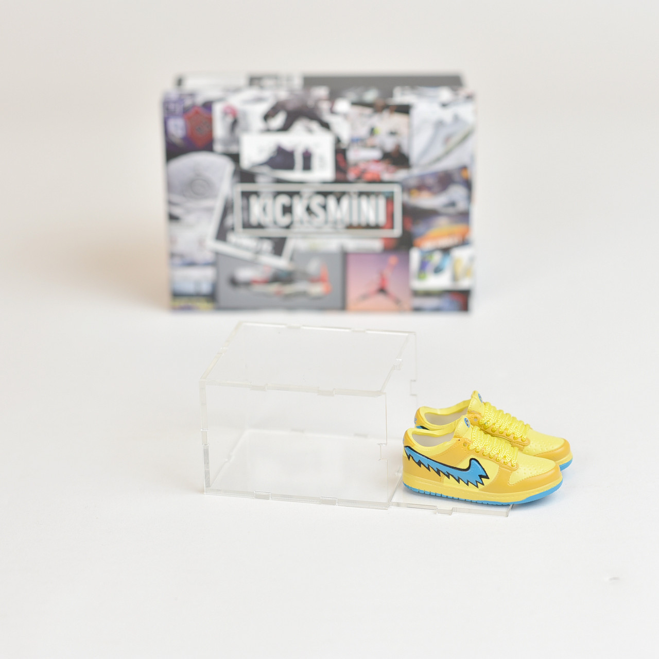 sb dunk low grateful dead bears yellow