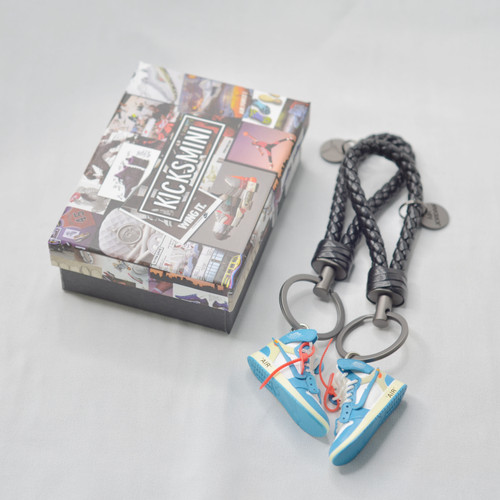 Mini Sneakers - 3D Sneaker Keychains - Off-White Keychains - Kicksmini