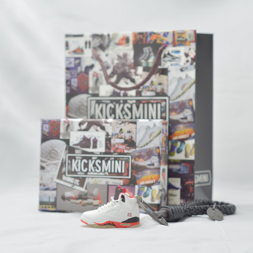 Air Jordan 5 "Fire Red Black Tongue" 3D Sneaker Keychain