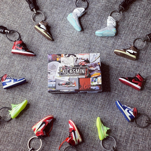Hypebeast Sneakerhead 3D Sneaker Keychain with Gift Box/Bag