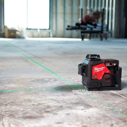 Milwaukee M123PL-401C 12V Green 360° 3 Plane Laser with 1 x 4.0Ah Battery, Charger & Case - MonkeyTools