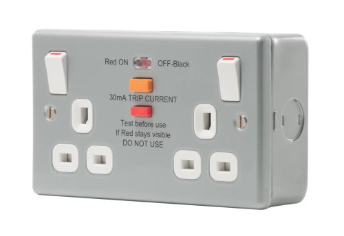 BRITISH GENERAL 13A 2-GANG SP SWITCHED METAL CLAD PASSIVE RCD SOCKET WITH WHITE INSERTS - MonkeyTools