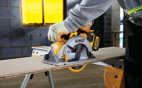 DEWALT DCS391N 18V XR 165MM CORDLESS CIRCULAR SAW BODY ONLY - MonkeyTools