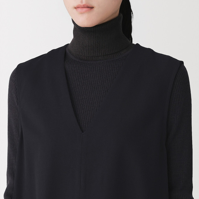 Gris Oscuro