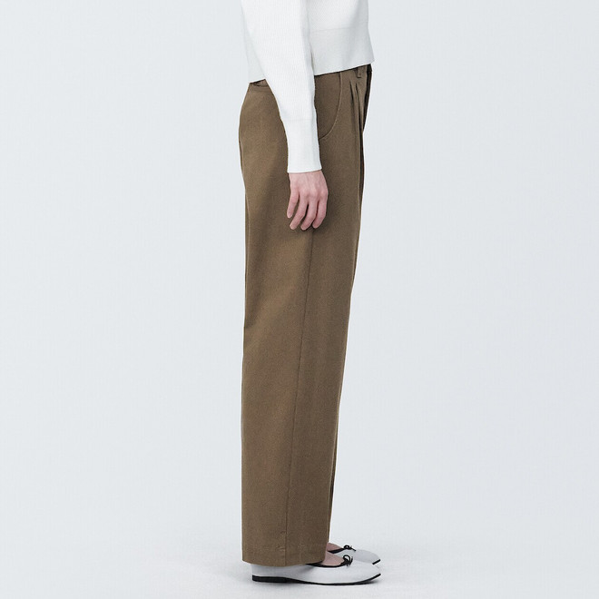 Beige Oscuro