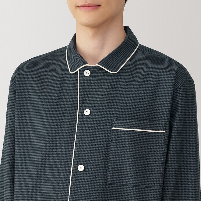 Dark Grey Pattern