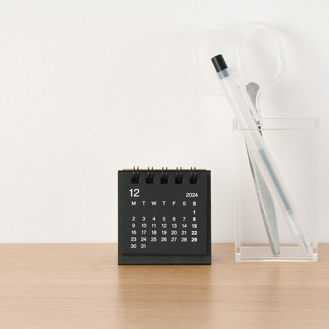 Mini Calendario de Escritorio (Dic 2024 ‐ Dic 2025) ‐ Negro