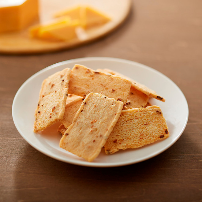 Snack crujiente de cheddar y cebolla, 70 g