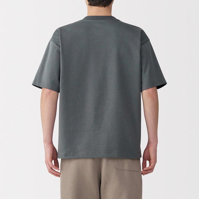 Camiseta Cool Touch Relaxed Fit con bolsillo para hombre 