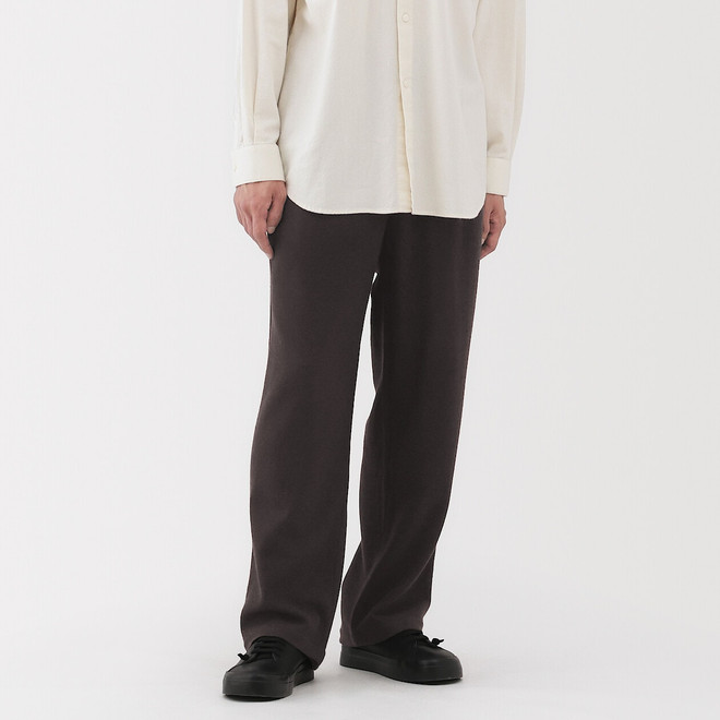 Pantalón de ajuste cómodo y mezcla de cachemira reciclada para hombre