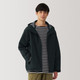 Chaqueta con capucha impermeable para hombre.