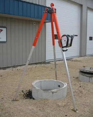 TUFF BUILT PRO-2 7FT TRIPOD - RENTAL