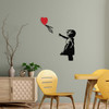 Dekorativni metalni zidni pribor Banksy - 13