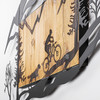Ukrasni drveni zidni pribor Vožnja biciklom u prirodi 1