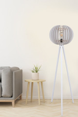 Podna lampa 191