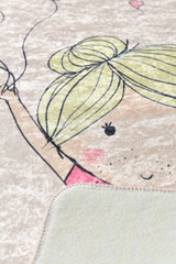 Tepih (100 x 160) Mala djevojcica