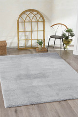 Tepih (120 x 180) Umjetno krzno - svijetlo siva