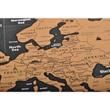 Karta svijeta - strugalica sa zastavicama + pribor 23442 Karta svijeta - strugalica sa zastavicama + pribor 23442