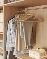 Drvene vješalice CRW030K01