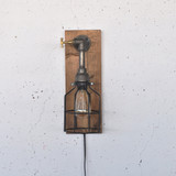 Zidna lampa str. 167