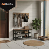 Primjer uređenja predsoblja s klupom i vješalicom