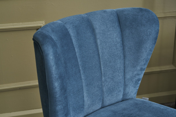 Wing Chair Layla - Plava